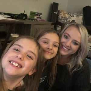 Meet your Posher, Nichole